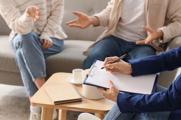 Image of divorce mediation Suffolk in progress.